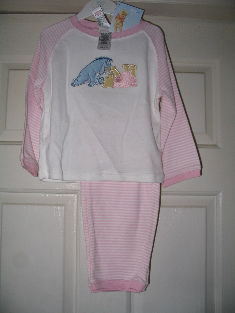 DISNEY STORE BABY GIRL POOH EEYORE PINK PYJAMAS 9/12 MONTHS BRAND NEW RARE
