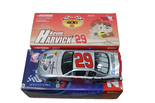Kevin Harvick #29 Reese's 1:24 Die-Cast Stock Car | eBay