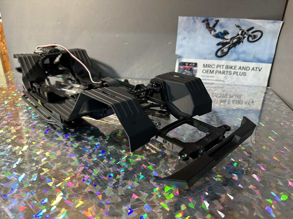 AXIAL SCX10 iii JEEP Gladiator 1/10 CRAWLER ROLLER chassis SERVO