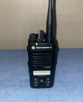 Housing Radio Professionale Custodia Di Ricambio Per Radio Motorola XPR 3500E - Con Altoparlante, Nuova! Case Audio