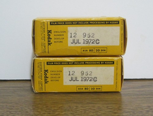 VINTAGE TWO ROLLS KODAK KODACOLOR-X CX127 FILM EXP JUL. 1972 - Picture 2 of 6