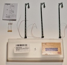 Gittermastleuchte H0, ca. 14,5 cm hoch, Dreier-Set, LED, neu + OVP