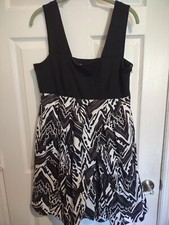 New York & Collection Black & White Sleeveless Fully Lined Square Neck Midi...