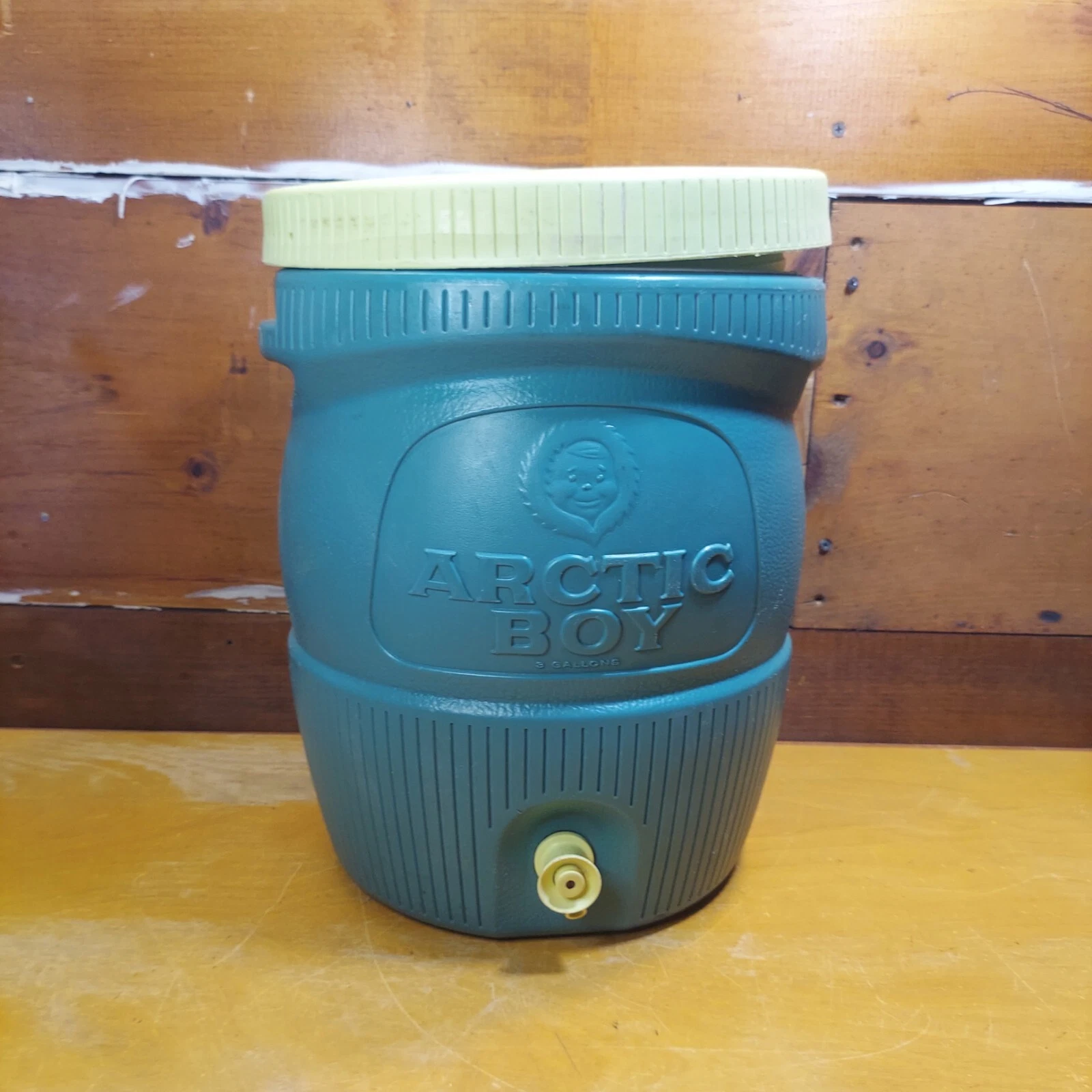 Arctic Boy Beverage Cooler Jug Insulated Dispenser Sports Water Drinks Ice Rare