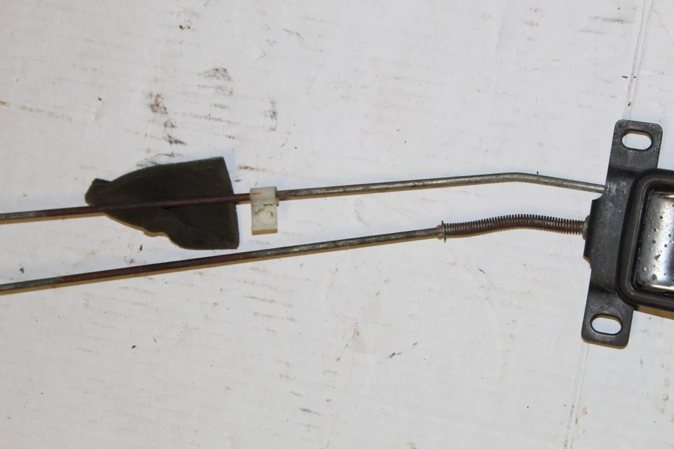 RA29 1975 1977 Toyota CELICA Inside Door Handle Pull Interior - Image 2 of 4