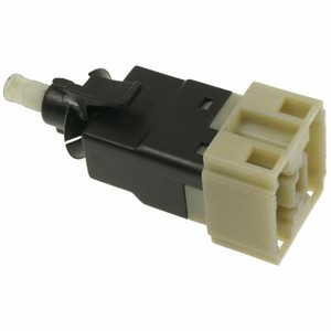 Standard Motor Products SLS-384 Stoplight Switch Standard Motor Products SLS-384 Stoplight Switch