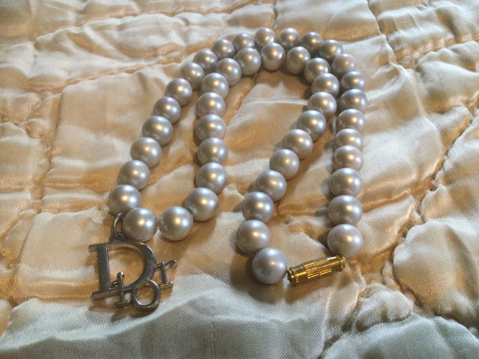 Collier perle authentique Dior Charm On A 