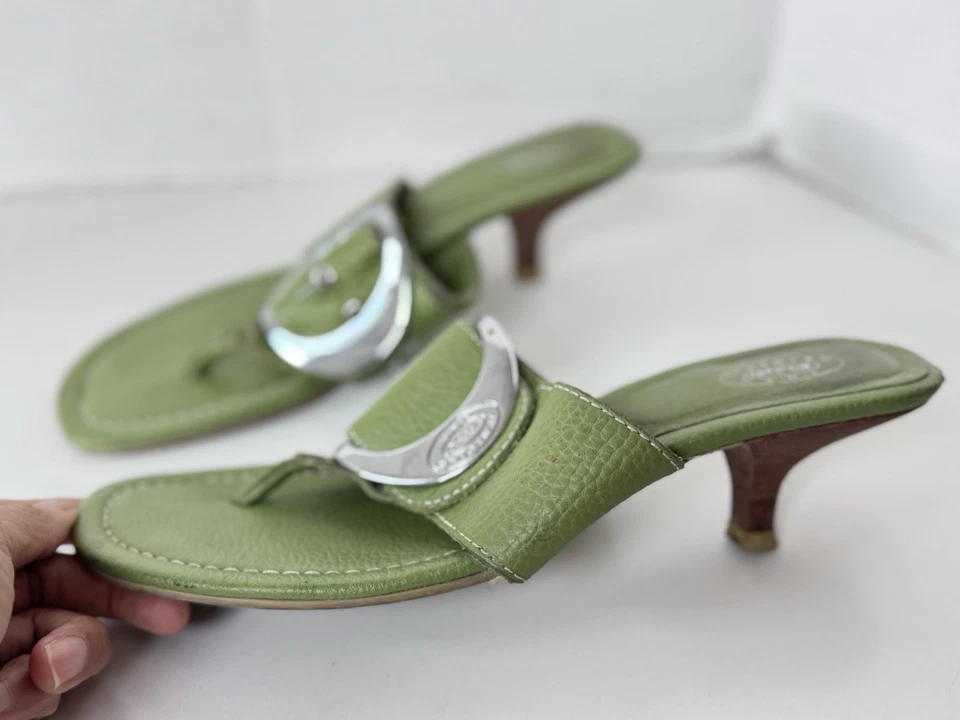 Sandalias Dr Scholls Verde Zodiaco Cuero Tanga Gatito Tacón Hebilla Plateada Talla 8 Foto 4 de 4