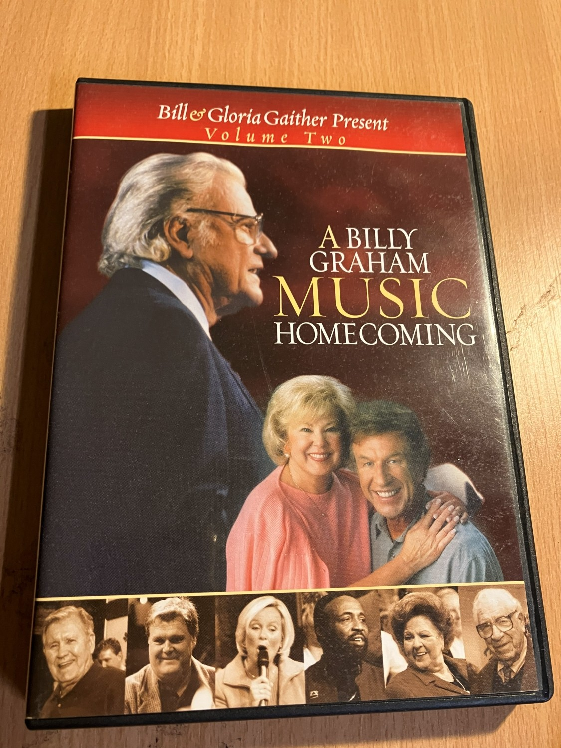 BILL & GLORIA GAITHER PRESENT A BILLY GRAHAM HOMECOMING DVD FREE SHIPPING