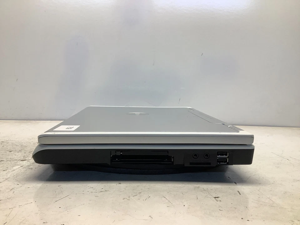 Dell Inspiron 1501 AMD Turion 64 MK-36 2GHz 2 GB NO HDD - Image 4 of 4