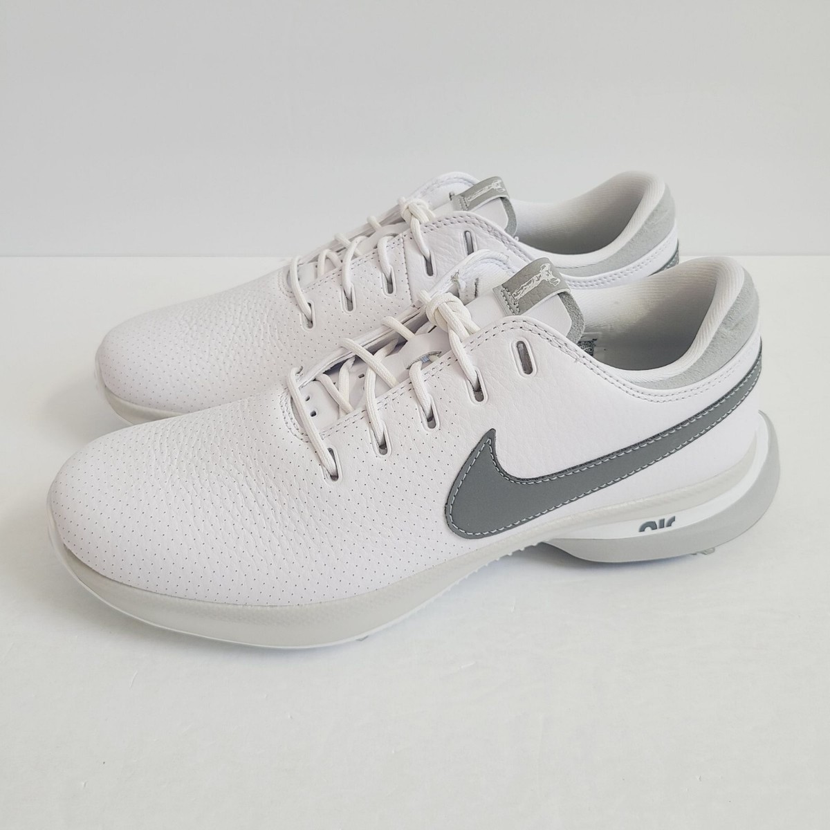 NEW Nike Air Zoom Victory Tour 3 Golf Shoes DV6798-100 Size 8 White Gray Nike Air Zoom Victory Tour 3 Golf Shoes Gray White Cleats  main image 4