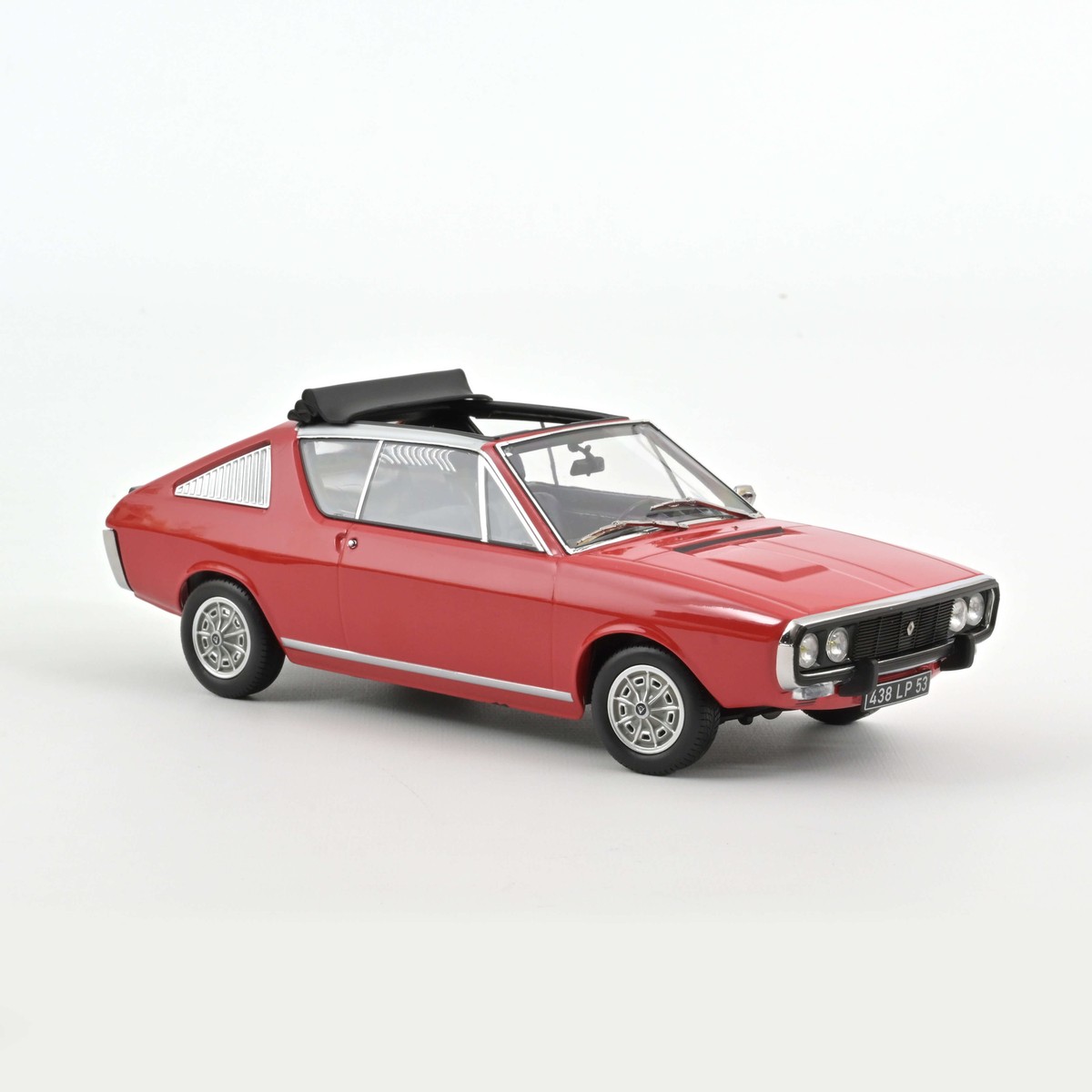 Solido - 1:18 - Renault R17 Rallye De Pologne / Russie 1976 Solido - 1:18 - Renault R17 Rallye De Pologne / Russie 1976