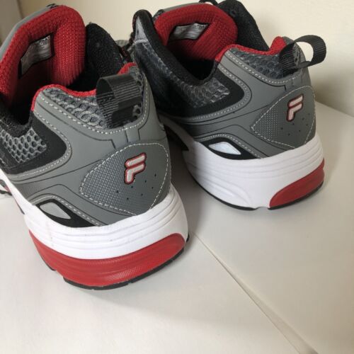 FILA WINDSHIFT 15 Sneakers Running Shoes GRAY RED BLACK Sz 11.5 New 1HR18055-052 - Picture 10 of 16