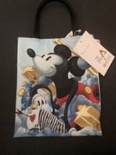 Disney’s Mickey Loves Japan Le Rootote 2011-2012
