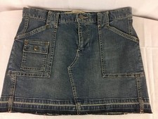 Women  s Express Denim Blue Distressed Hem Mini Skirt Size 5/6