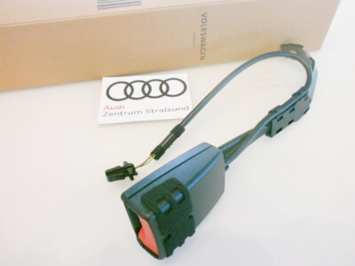  Original Audi - A3 (4-trg), TT, R8 Gurtschloss Fahrerseite 8P0857755F 01C