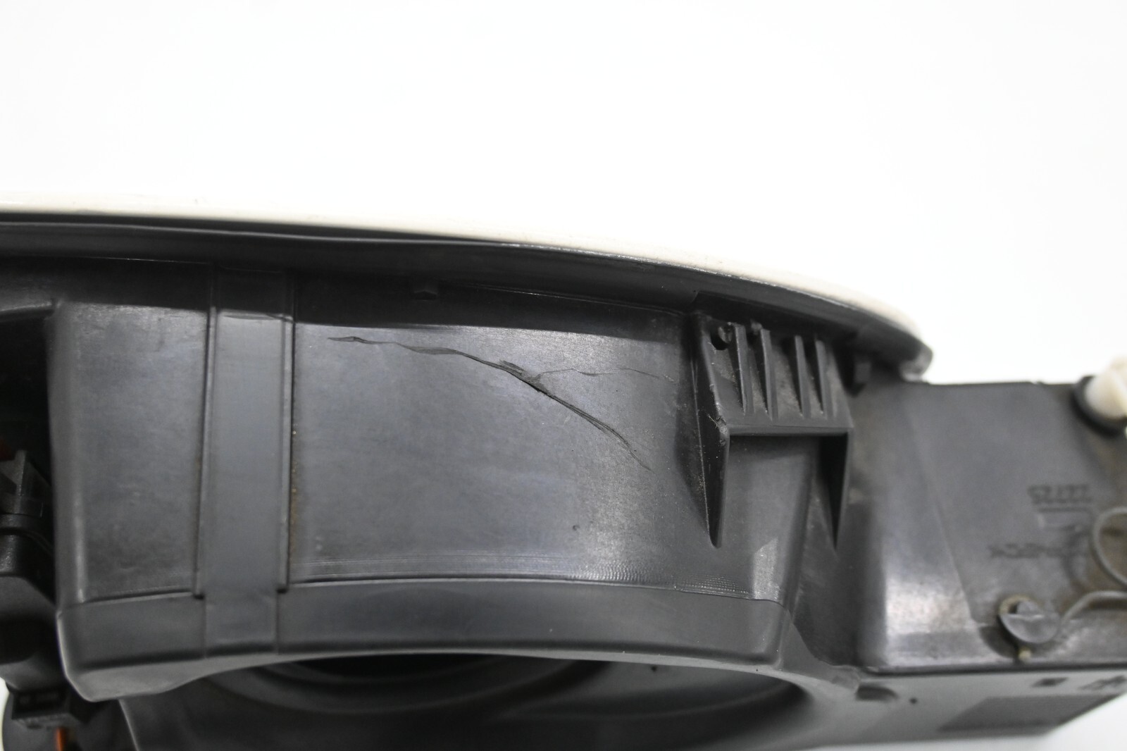 ⭐ 14-21 Maserati Quattroporte Gas Fuel Tank Door Lid Cover Base White Assy Oem
