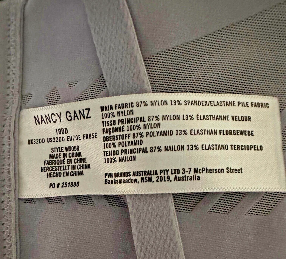 NANCY GANZ: Size: 10 DD. Chic LILAC SeamFree Contour Cup Underwire Support Bra - image 3 of 4