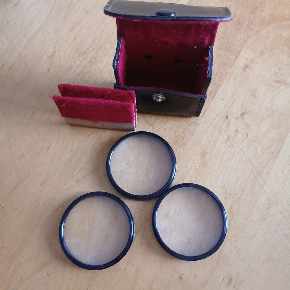 Set of 3 Coastar 52mm Close-Up Lenses with Case: +1, +2, +4. - Image 2 of 3