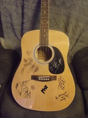 Gibson Acoustic Guitar Maestro Several unknown artists - Image 1 of 4