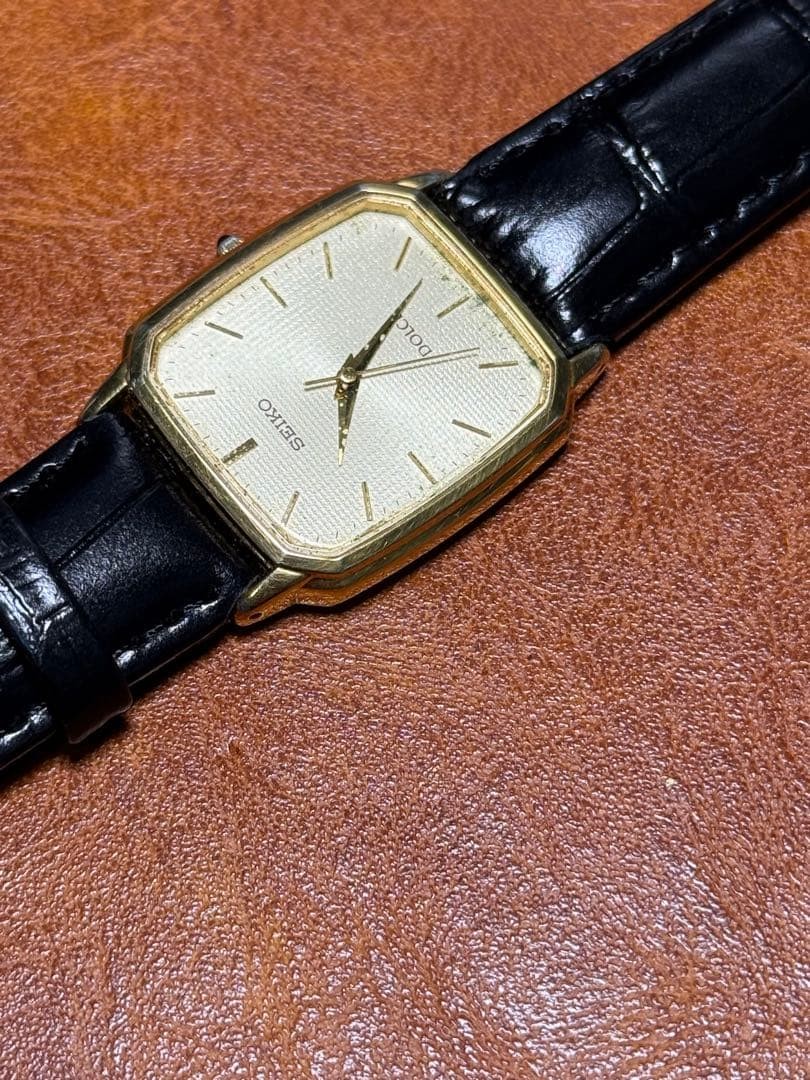 SEIKO Dolce Rectangular Watch 90's Working Rare U… - image 11