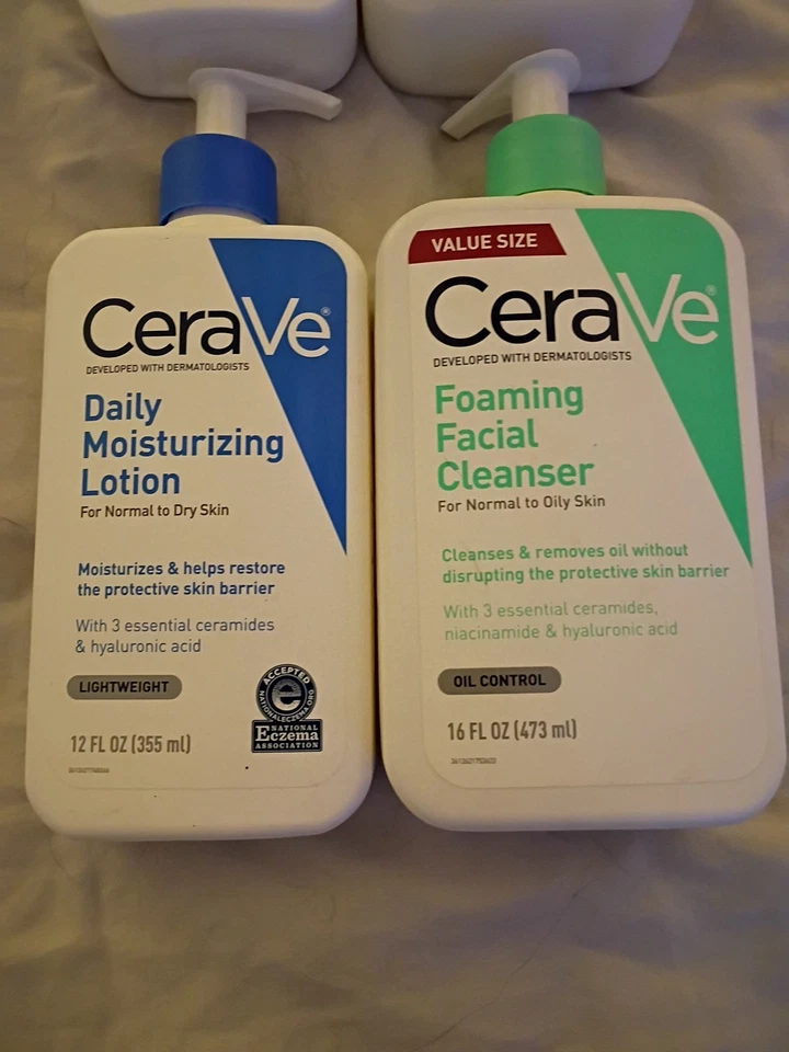 ¡Juego de 4 CeraVe! Value Size Foto 3 de 4