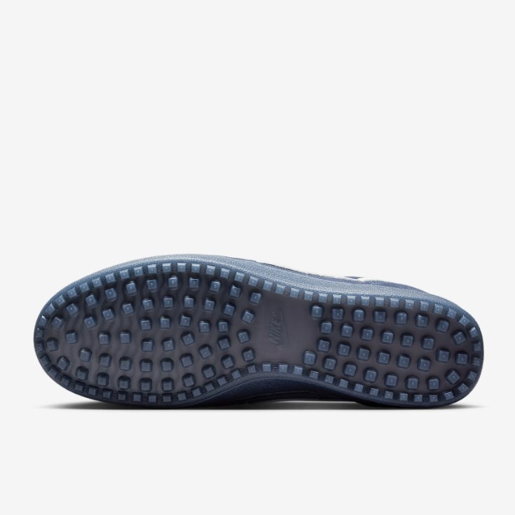 New Nike Field General 
