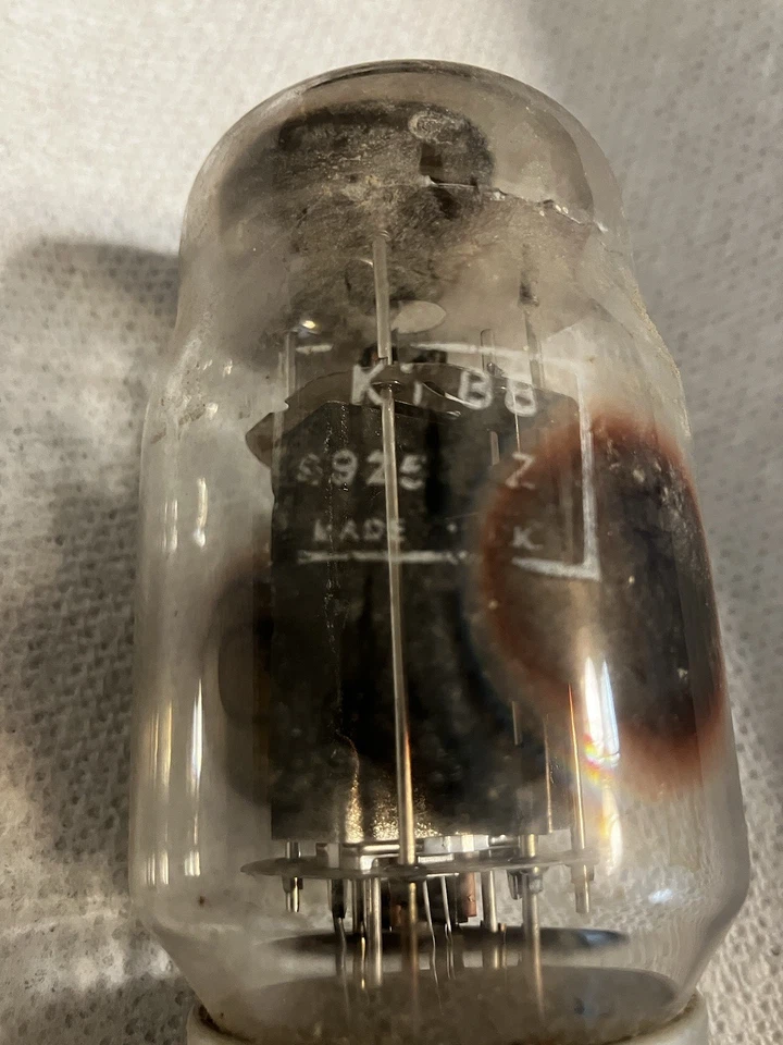 1 - TUBO DE AUDIO VINTAGE GENALEX / GEC KT88 INGLATERRA / PIN CENTRAL ROTO Foto 4 de 4
