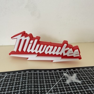 Milwaukee Werkzeug Logo Schild Pest Werkstatt Schreibtisch Deko Display Geschenkidee