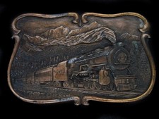 UA03166 VINTAGE 1984 STEAM ENGINE TRAIN RAILROAD BERGAMOT BELT BUCKLE