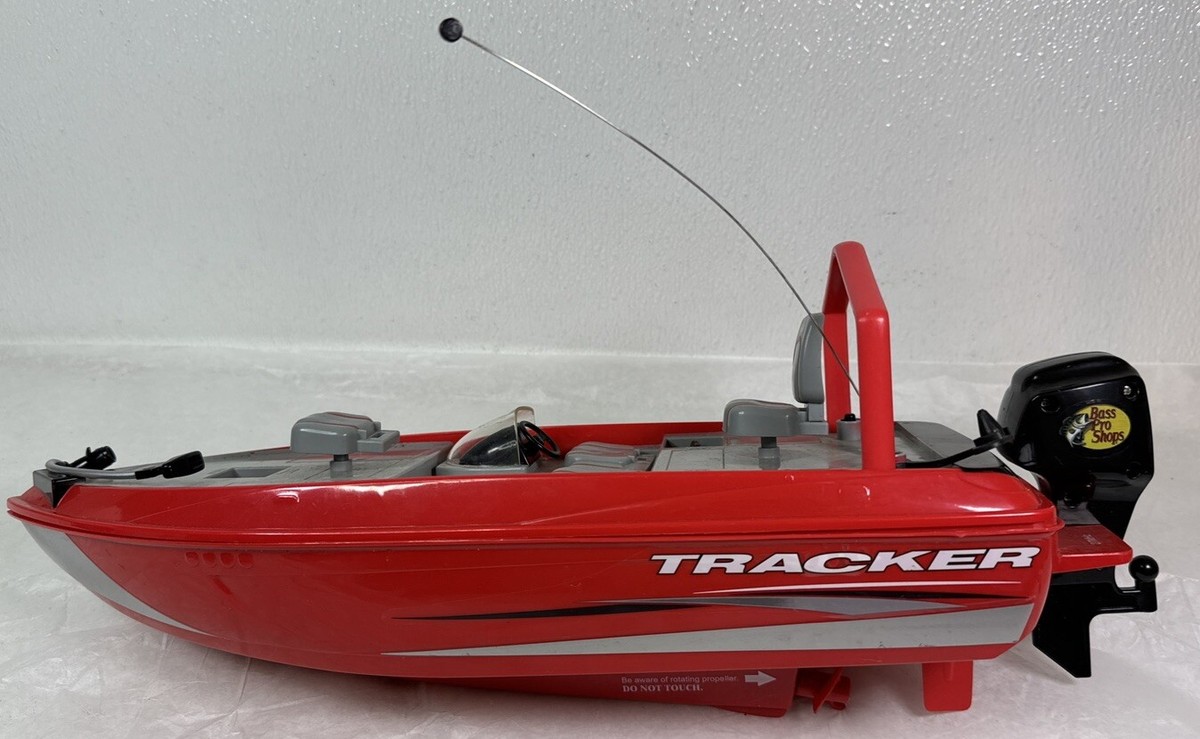 Bass Pro Shops Tracker RC Fishing Boat Catches Real Fish Red Boat