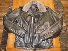Vintage 1970s Montgomery Ward Leather Motorcycle Jacket Lamb Fur Collar Sz 40 ?