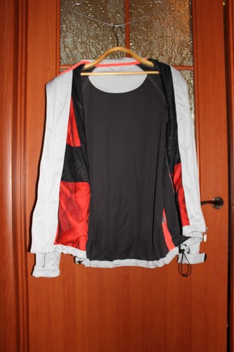Formula 1 Vodafone McLaren Mercedes F1 Team soft jacket - size XL - Picture 6 of 11