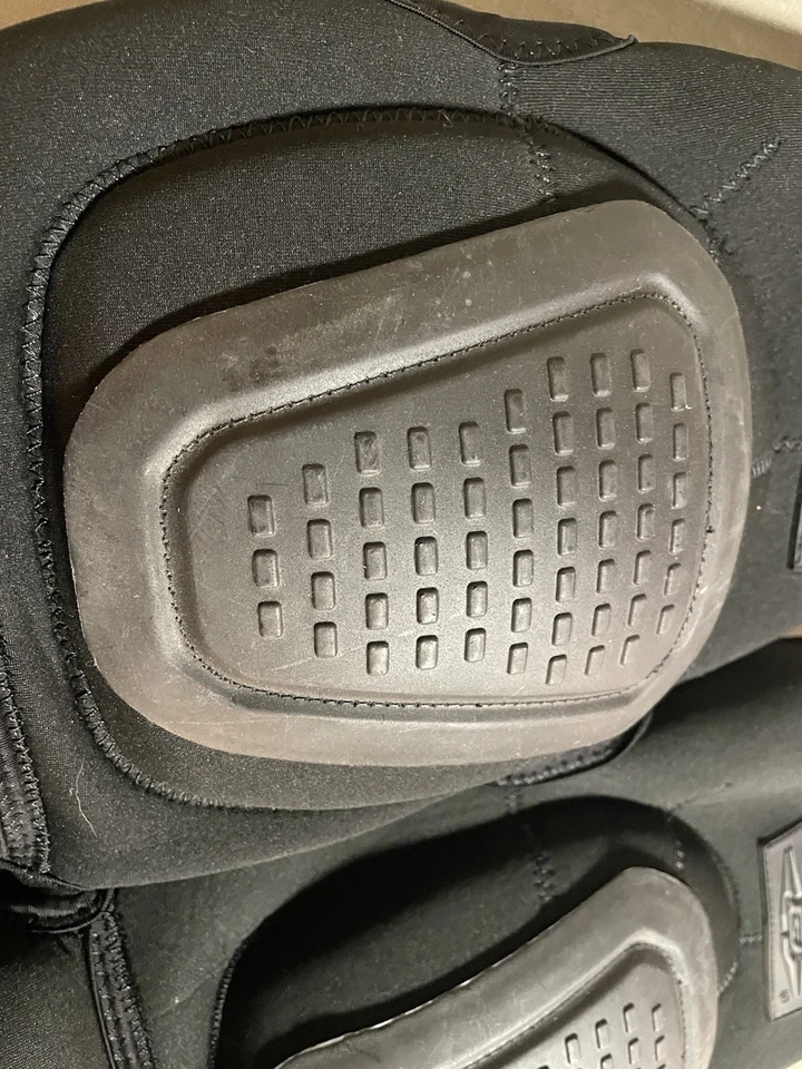 Espinilleras de neopreno Damascusgear DNSG-B, rodilleras antideslizantes Foto 4 de 4