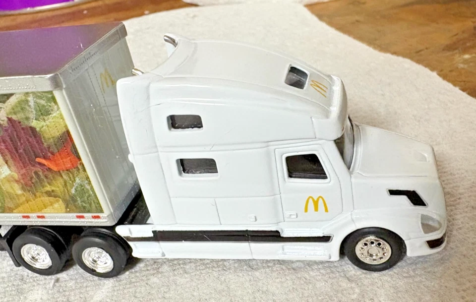 Vintage 1994 McDonald's "Contents Inside:Fresh" Volvo Tractor Trailer w/orig box - Image 3 of 4