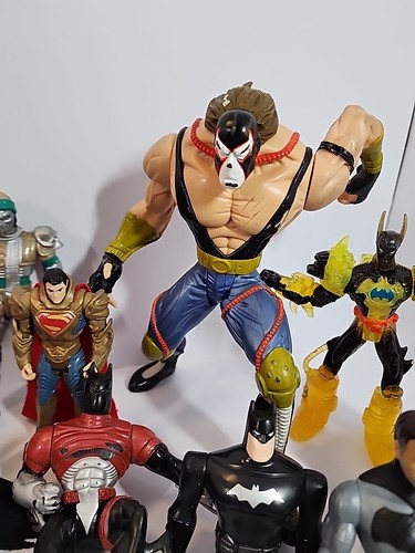 DC Universe Huge Action Figure Collection - Vtg And Modern - Bild 12 von 12