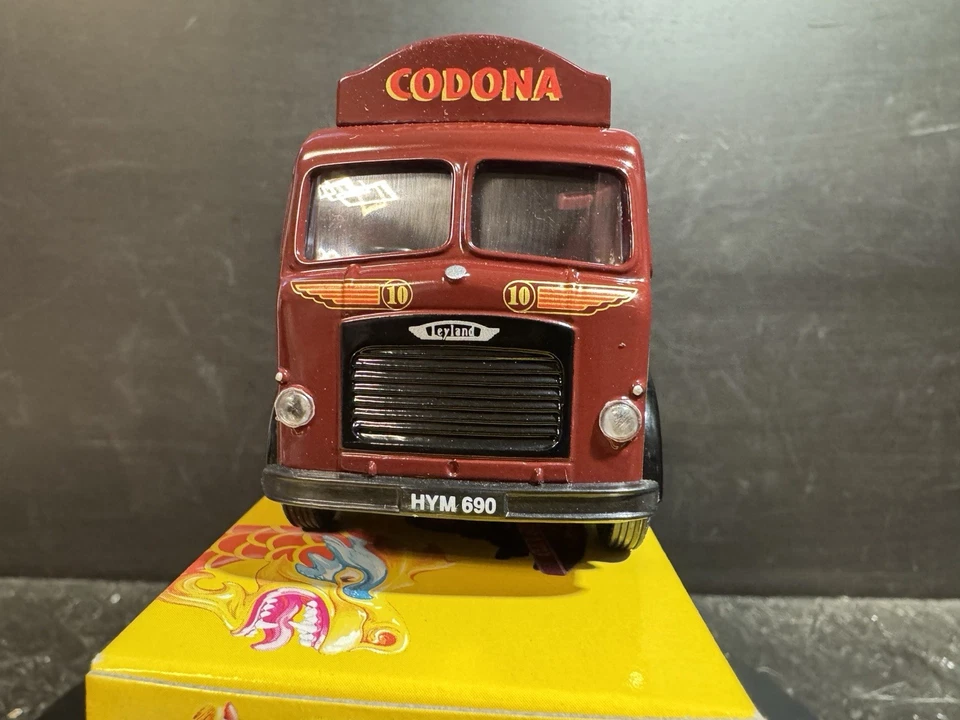 Corgi Classics - 24401 - 1:50- Leyland 8 Wheel Rigid Truck Set - OVP,unbespielt - Bild 2 von 4