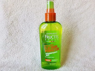 GARNIER***SLEEK & SHINE***Flat Iron Perfector STRAIGHTENING MIST~~6.0 fl oz~~NEW - Image 1 of 4