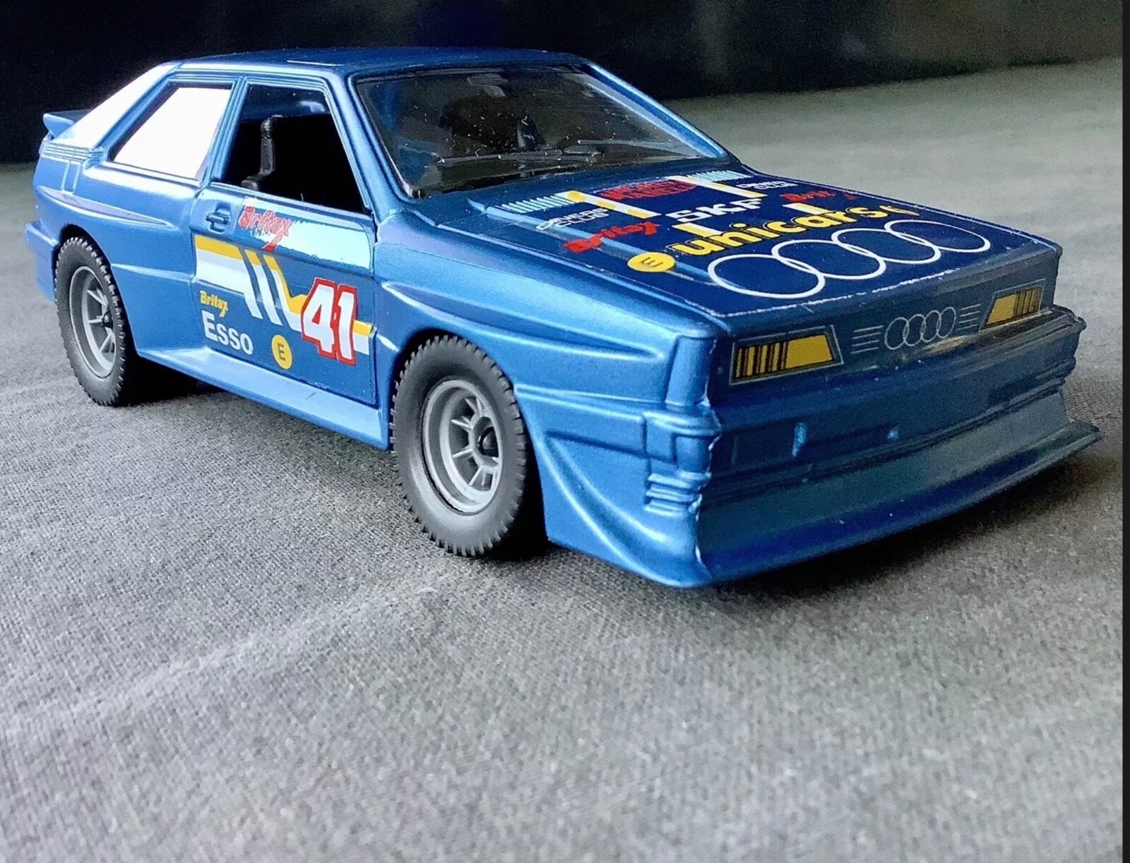 Foto 1 di 20
