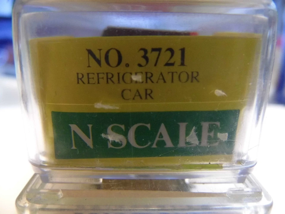 N - Model Power 3721 (Collectors) - 40' Reefer, Heinz 57 (pickles)  LN w/M-M cpl - Image 2 of 3