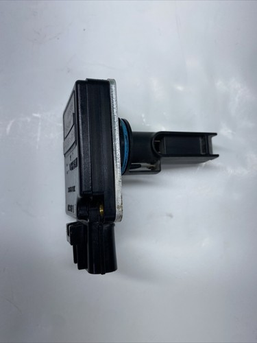 Ford Mass Air Flow Meter Sensor 98AB-12B579-FA OEM - Picture 8 of 10