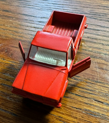 Matchbox Series #71 Red Jeep Gladiator 1965 Lesney England Diecast 1:64 - Picture 7 of 8