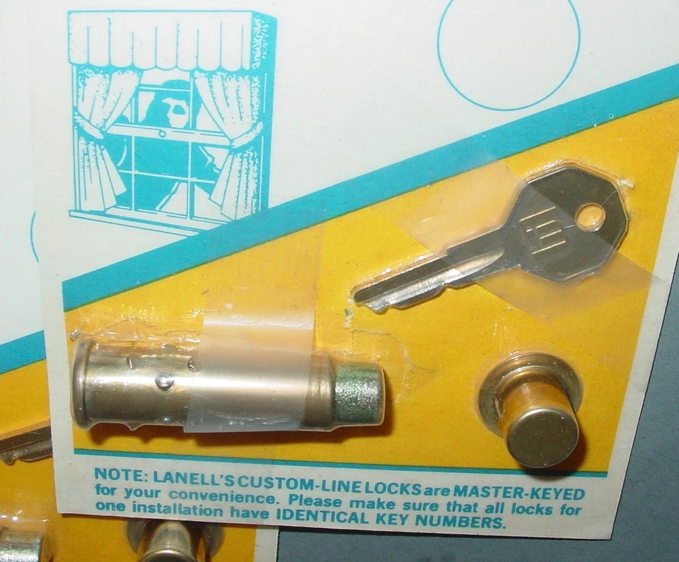 4 CERRADURAS DE VENTANA VINTAGE CON LLAVE IGUALES CERRADURAS DE LÍNEA PERSONALIZADAS LANELL HECHAS EN EE. UU. NOS Foto 4 de 4