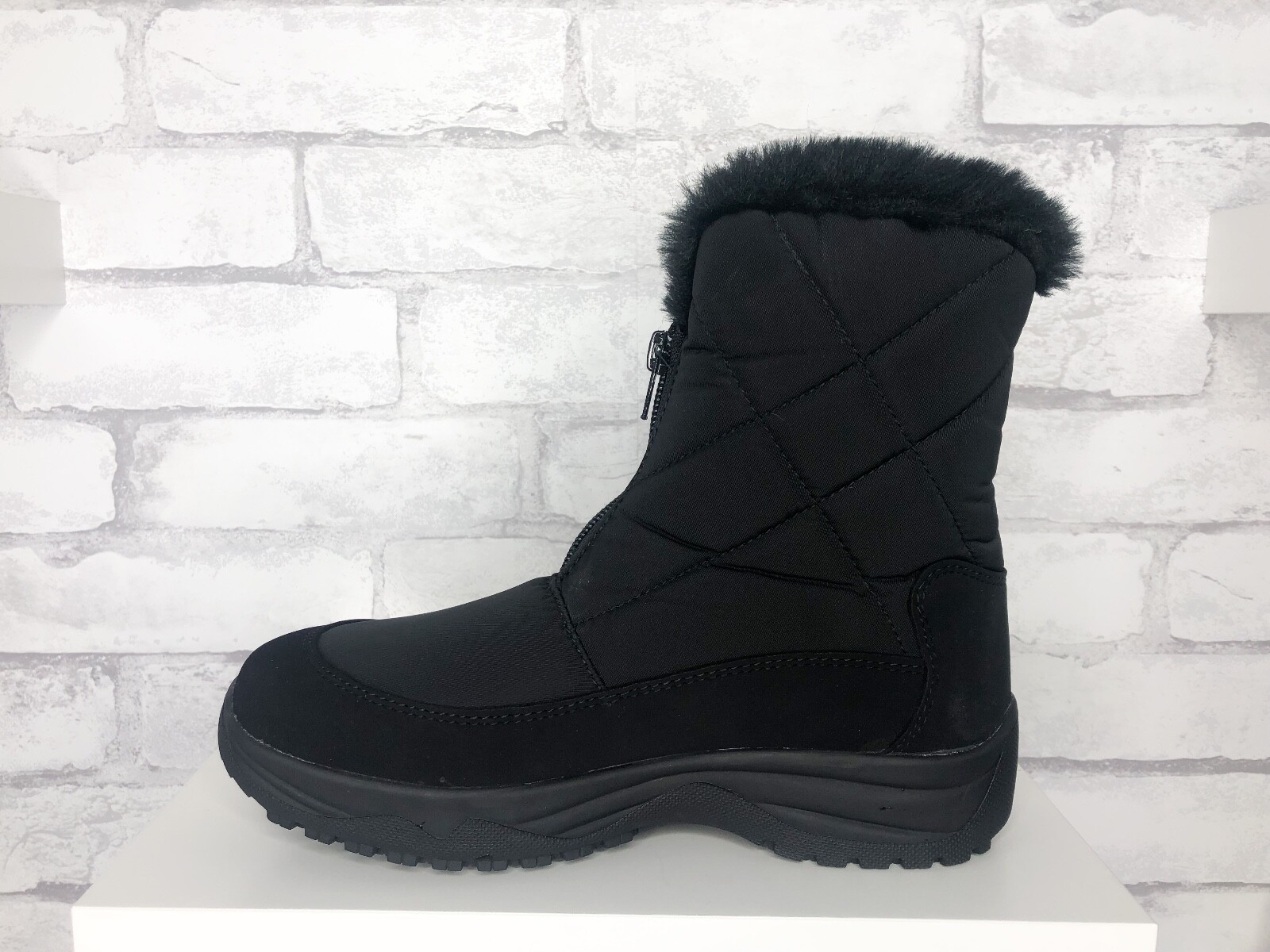 Attiba Women's 799P/OC48 Winter Boot with Retractable Studs Black Size
