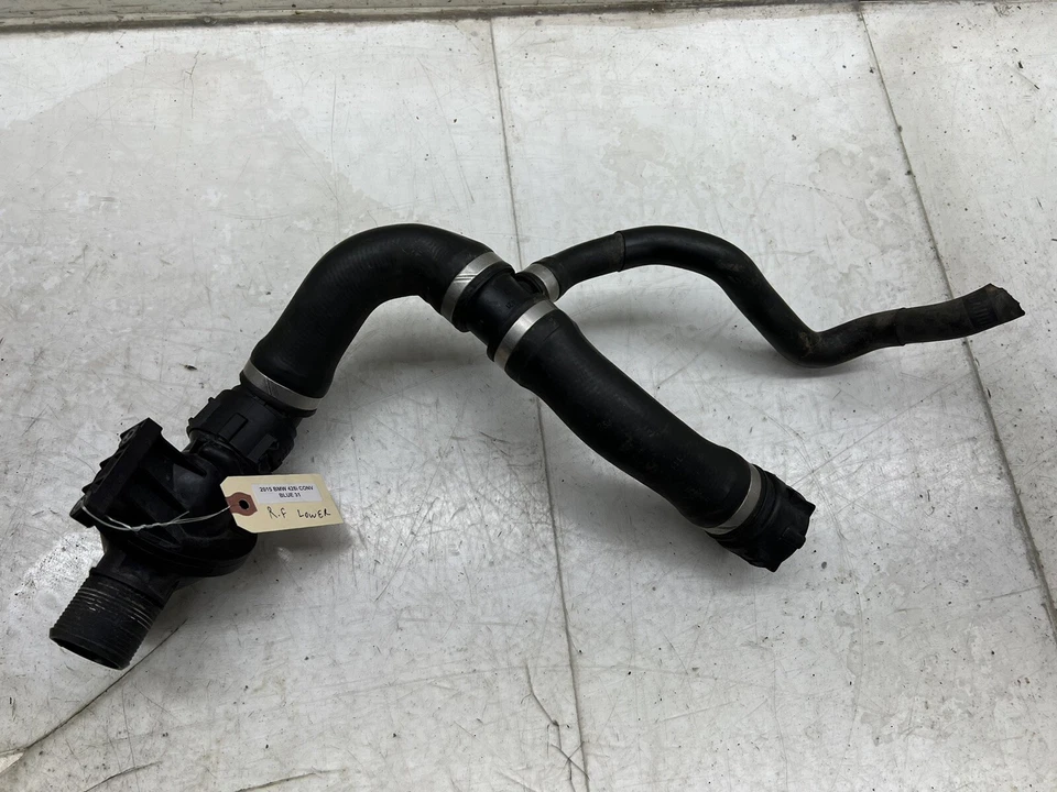 Manguera de refrigeración inferior derecha BMW 428i F33 F32 2014-2016 OEM 2,0 L Foto 4 de 4