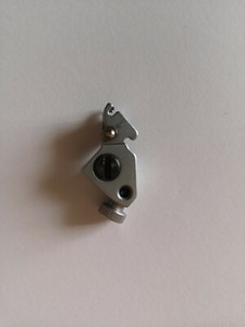 Nähfußhalter für viele Pfaff Creative... (Nähmaschinen PFAFF 1051)