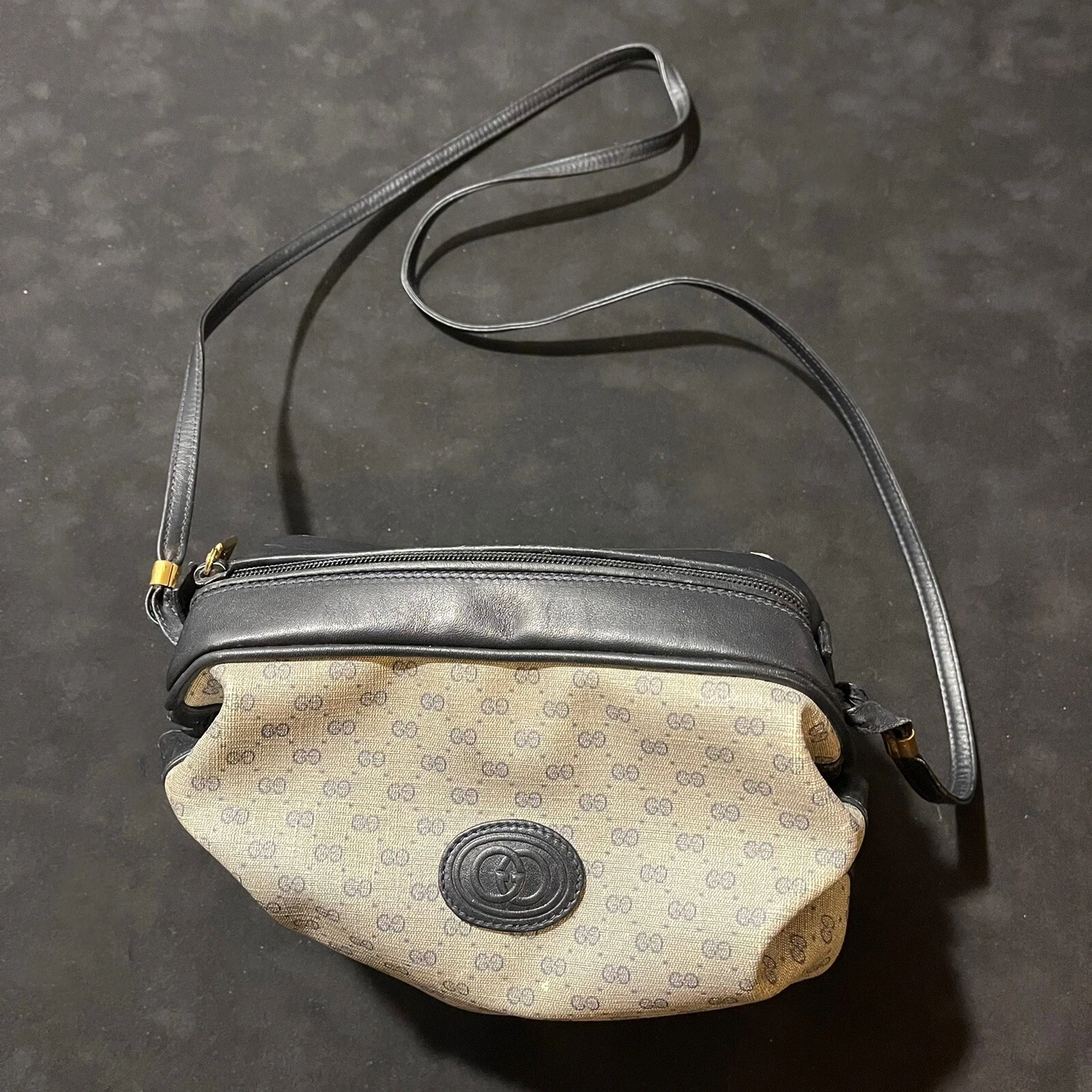 Mini sac à main bandoulière micro GG Gucci authentique baril vintage années 70 80
