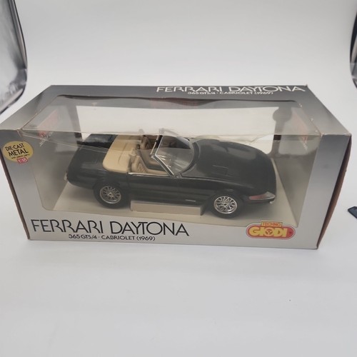 Techno Giodi Ferrari Daytona 365GTS/4 1/18 Diecast Black Model Car Vintage - Picture 1 of 5