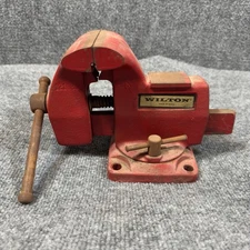 Wilton Red 4" Vise Static Jaw Anvil 13lbs 121089 USA Swiveling Base Benchtop Vtg