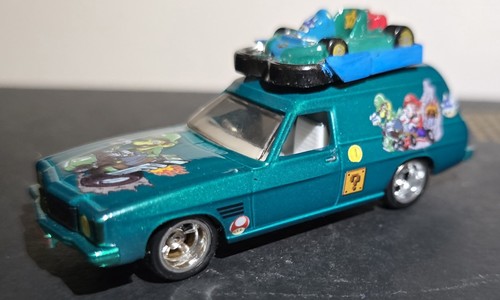 Oz Wheels Custom Luigi Holden PanelVan, Custom Card Protective Case - Picture 10 of 18